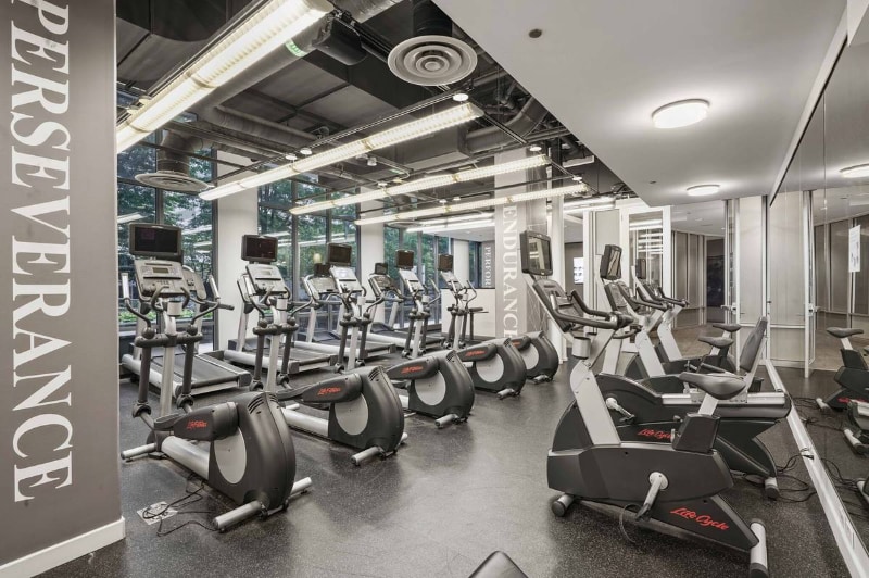 Building Photo - 1279 S Michigan Ave