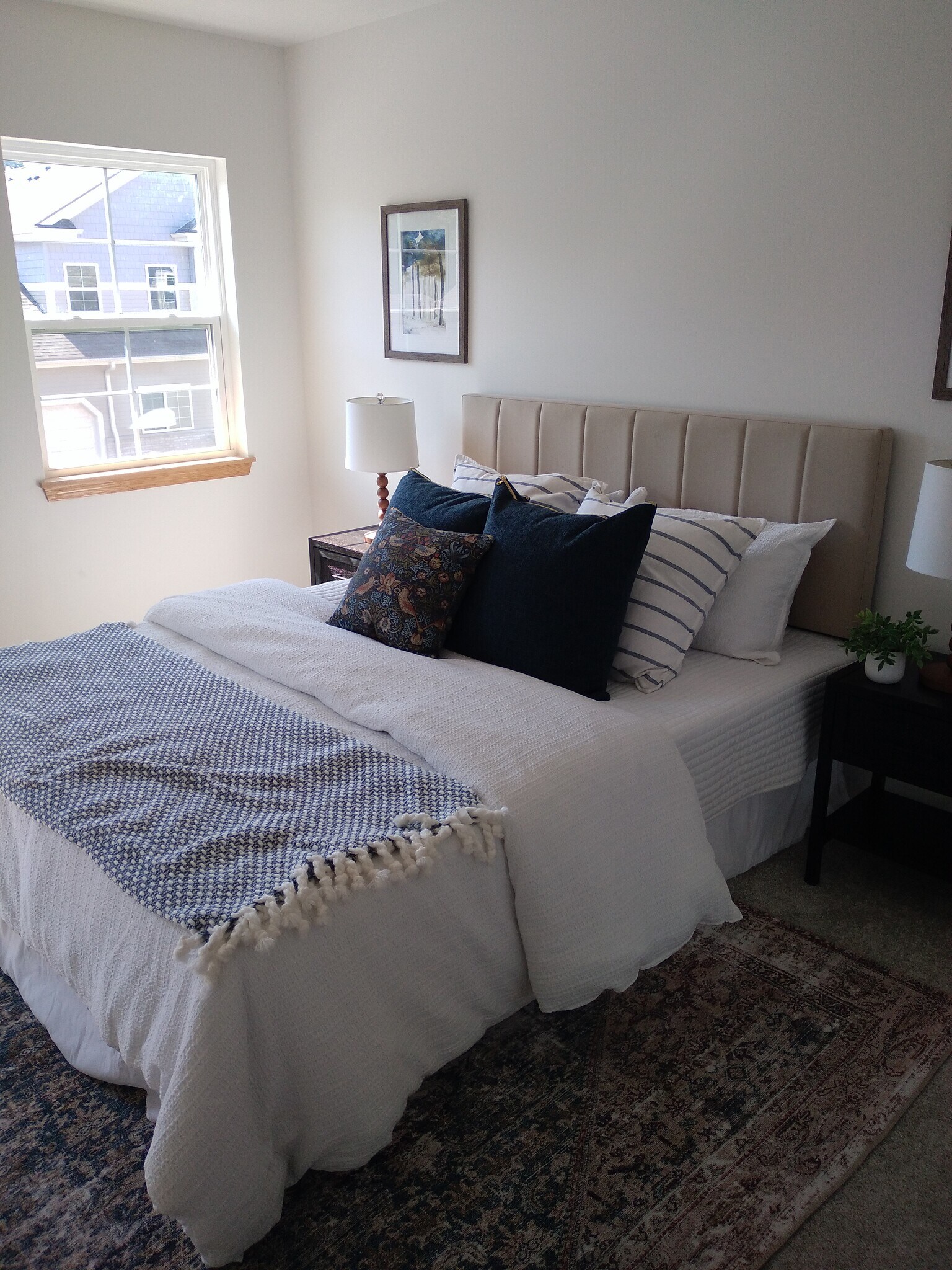 Building Photo - 2731 Pond Dr