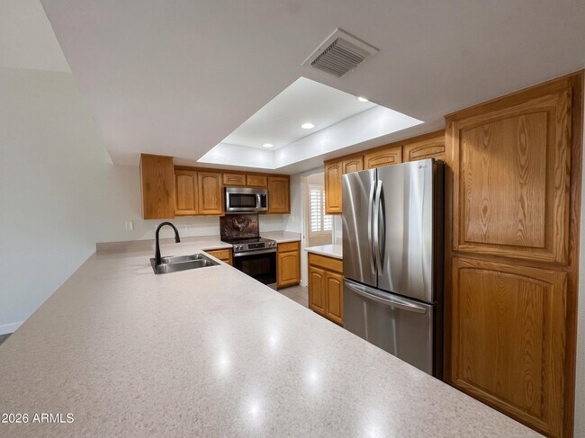 Building Photo - 4222 E Winnetka Dr