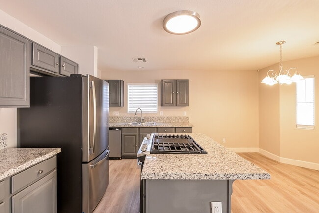 Building Photo - 1137 Shady Run Terrace