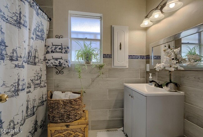 Building Photo - 1844 Jack Nicklaus Dr