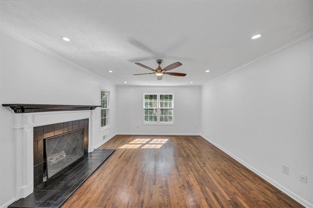 Building Photo - 172 Oak Forest Dr