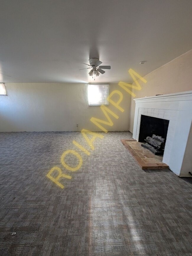 Building Photo - 2525 Falls Ave E