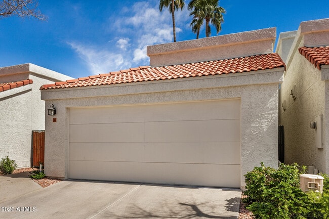 Building Photo - 4225 N 21st St