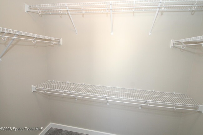 Building Photo - 1511 Colorado St SE