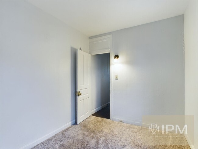 Building Photo - Cozy 3 Bedroom, 1 Bath Home in Harrisburg, Pa!