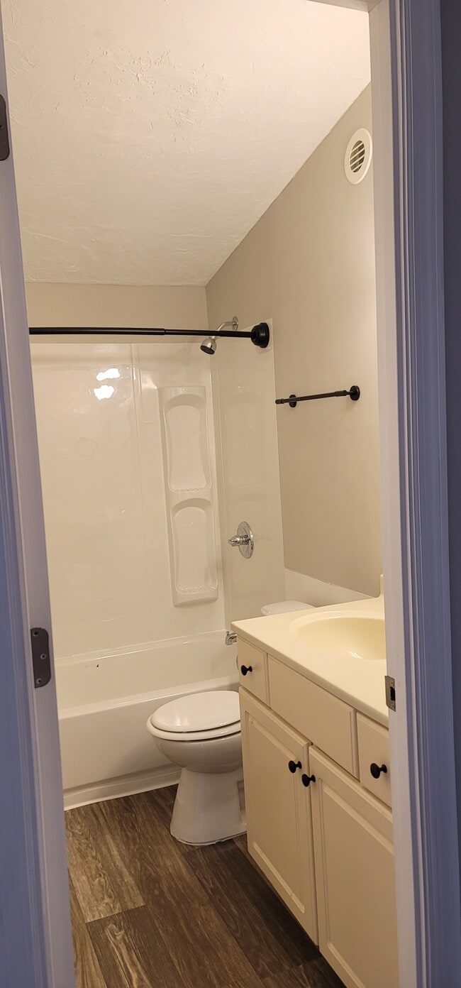 Building Photo - 4217 Brown St