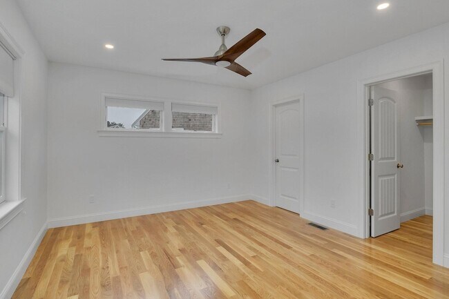 Building Photo - 1 Beach Plum Path