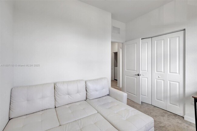 Building Photo - 20492 NW 4th Ave