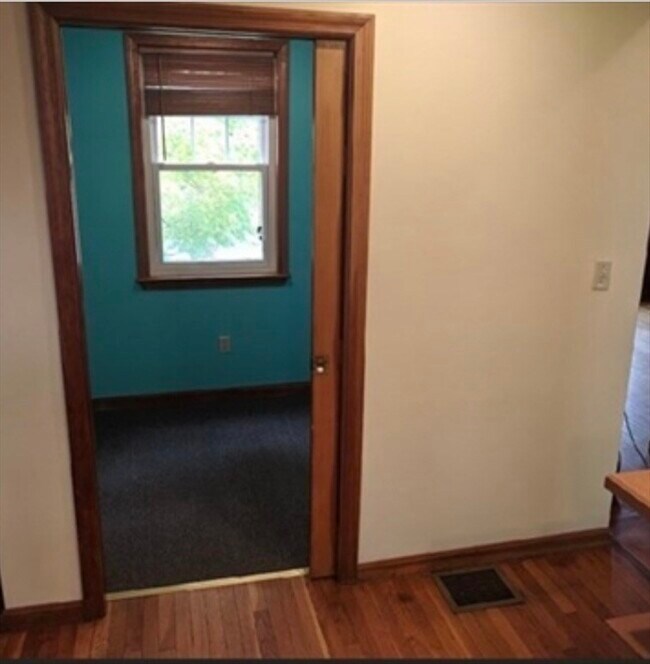 Building Photo - 36 West St