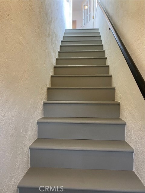 Building Photo - 1028 S Crescent Heights Blvd