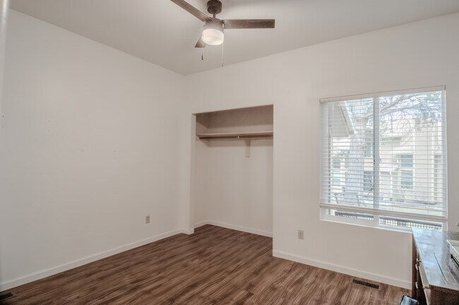 Building Photo - 4145 Autumn Heights Dr