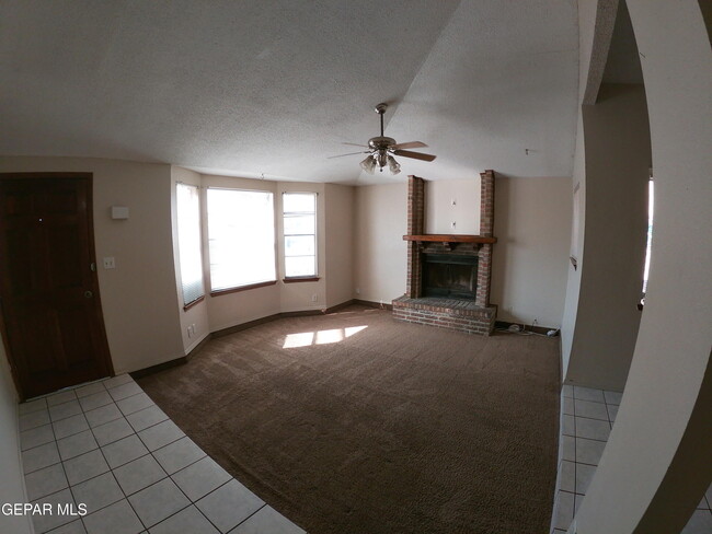 Building Photo - 2241 Seagull Dr