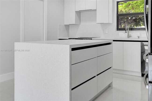 Building Photo - 7480 Johnson St