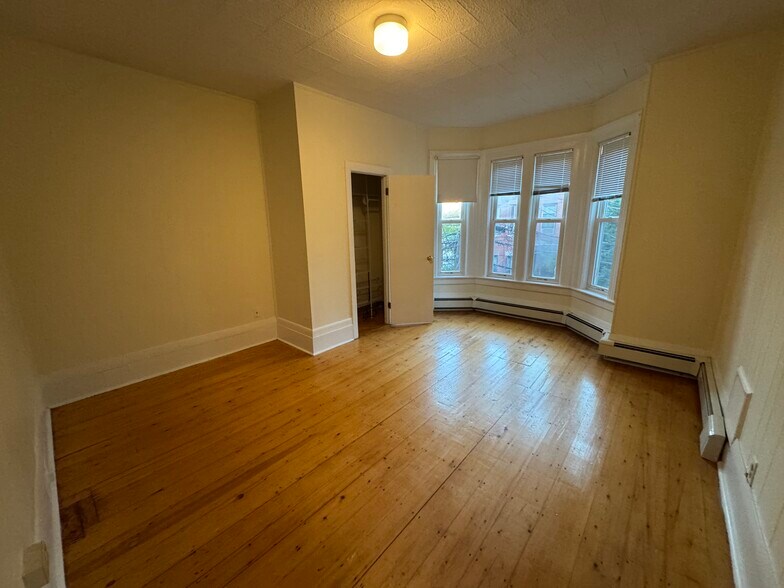 Bedroom 2 - 41 Florence St