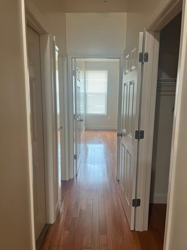 Building Photo - 1620 Constitution Ave NE