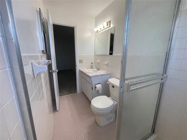 Building Photo - 2359 Finlandia Ln