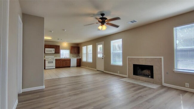 Building Photo - 840 Rusk Rd