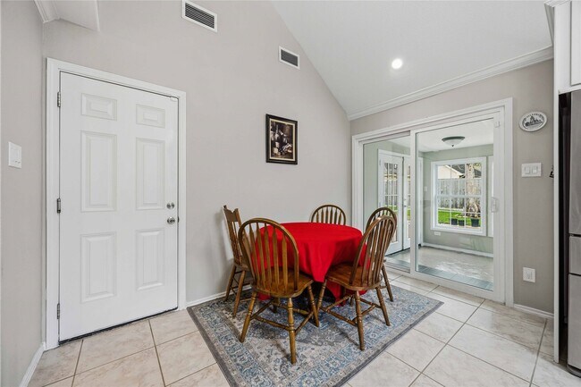 Building Photo - 4807 Eagle Trail Dr