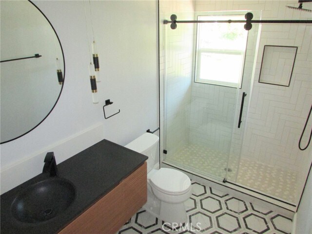 Building Photo - 28011 Indian Rock Dr