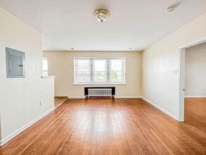 Building Photo - 6501 Haverford Ave