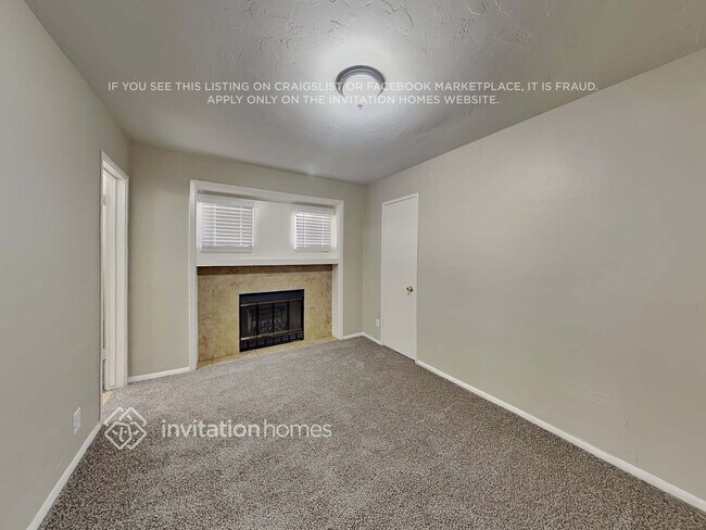 Building Photo - 8508 N 30th Dr