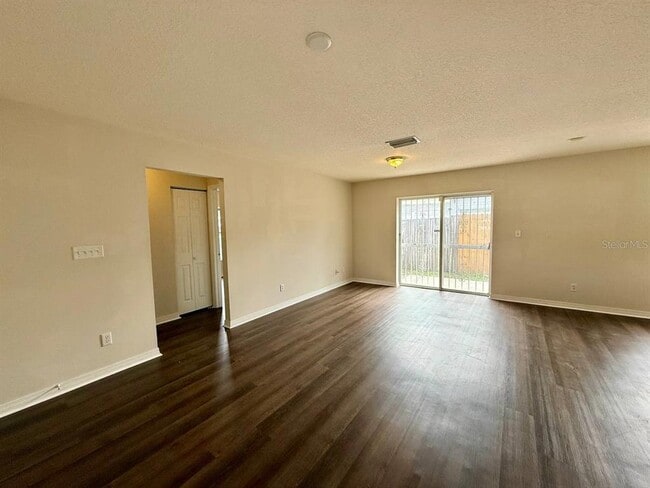 Building Photo - 4101 W Nassau St