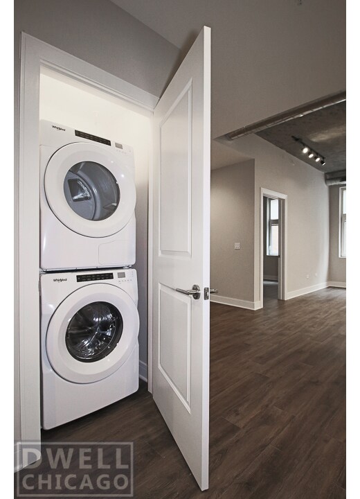 Building Photo - 3801 N Broadway St