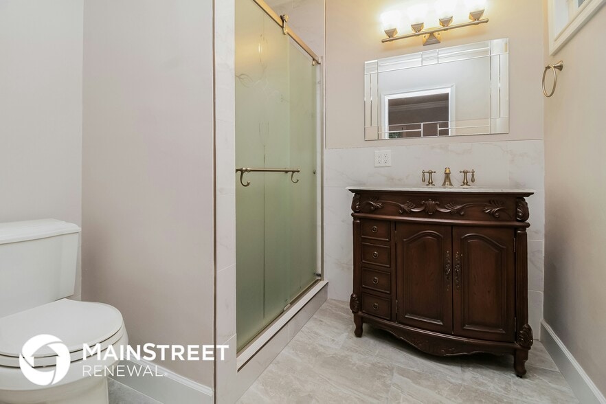 Building Photo - 644 Cypress Ln