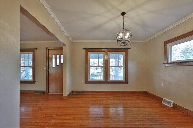 Building Photo - 43 Northridge Rd