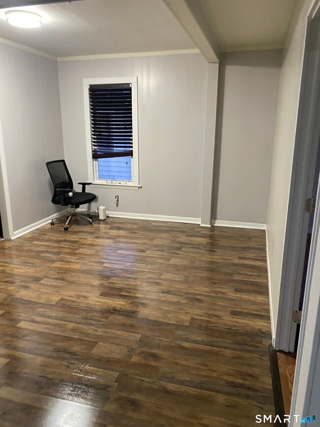 Building Photo - 57 Vine St