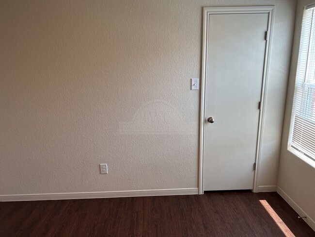 Building Photo - 5705 Rustler Dr
