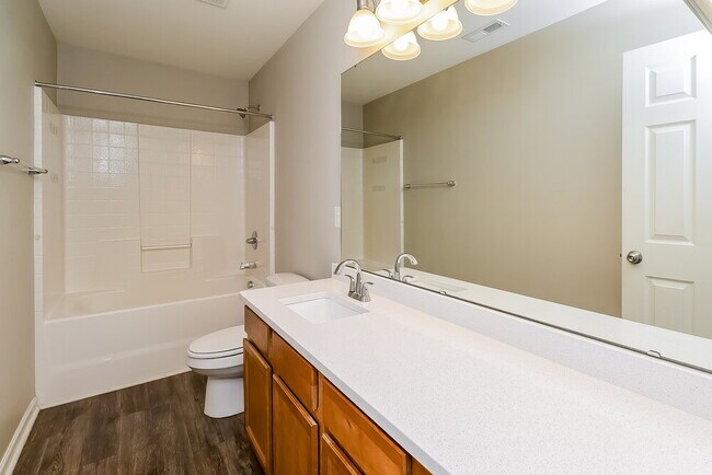 Building Photo - 812 Old Forester Ln