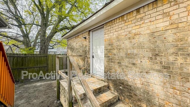 Building Photo - 4305 Tides Ct