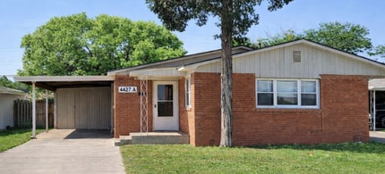 Building Photo - Cute 2 bed 1 bath!