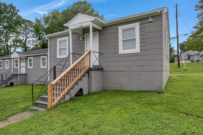 Building Photo - Move in Ready!   2 Bed / 1 bath Apartment