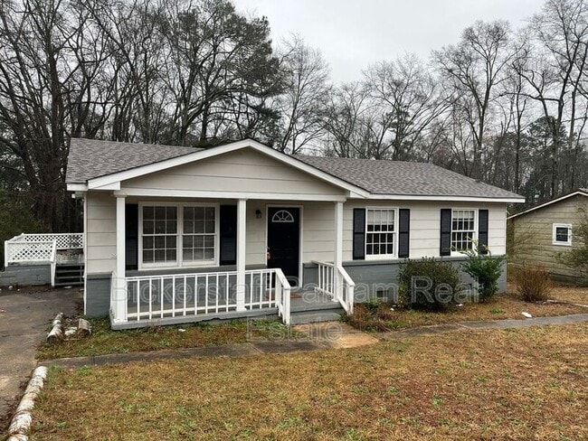 Building Photo - 403 Raintree St