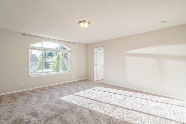 Building Photo - 9745 SW 171st Ave