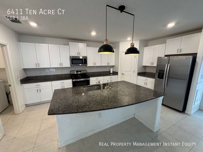 Building Photo - 6411 Ten Acre Ct