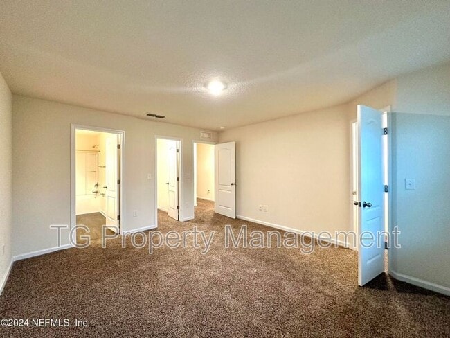 Building Photo - 336 Aralia Ln