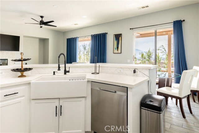 Building Photo - 13581 Mountain Top Dr