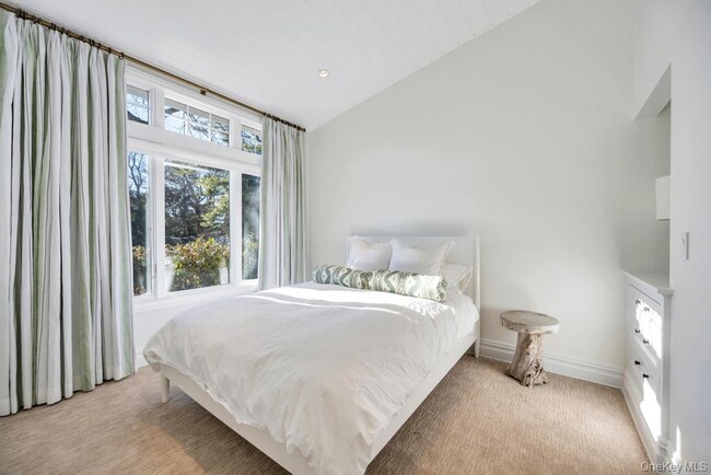 Building Photo - 1 Cooper Ln