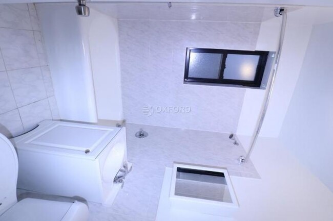 Building Photo - 1 bedroom in Queens NY 11354