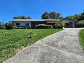 Building Photo - 507 Lake Lulu Dr