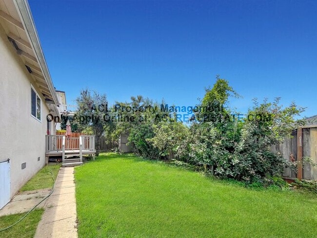 Building Photo - Bright 3-Bed, 2-Bath Hayward Hills Home wi...