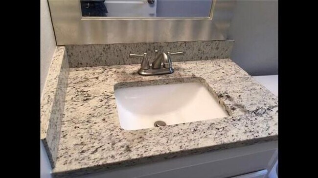 Building Photo - 311 Sheraton Ave