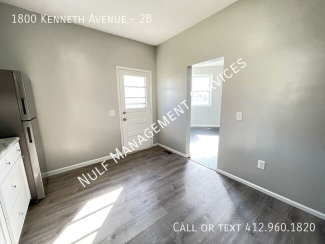 Building Photo - 1800 Kenneth Ave