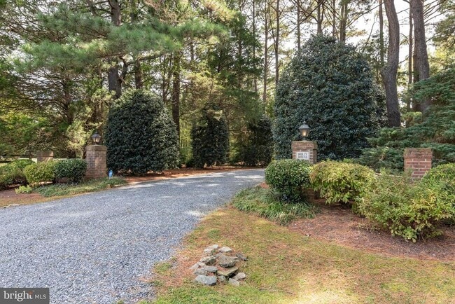 Building Photo - 9338 Bantry Rd