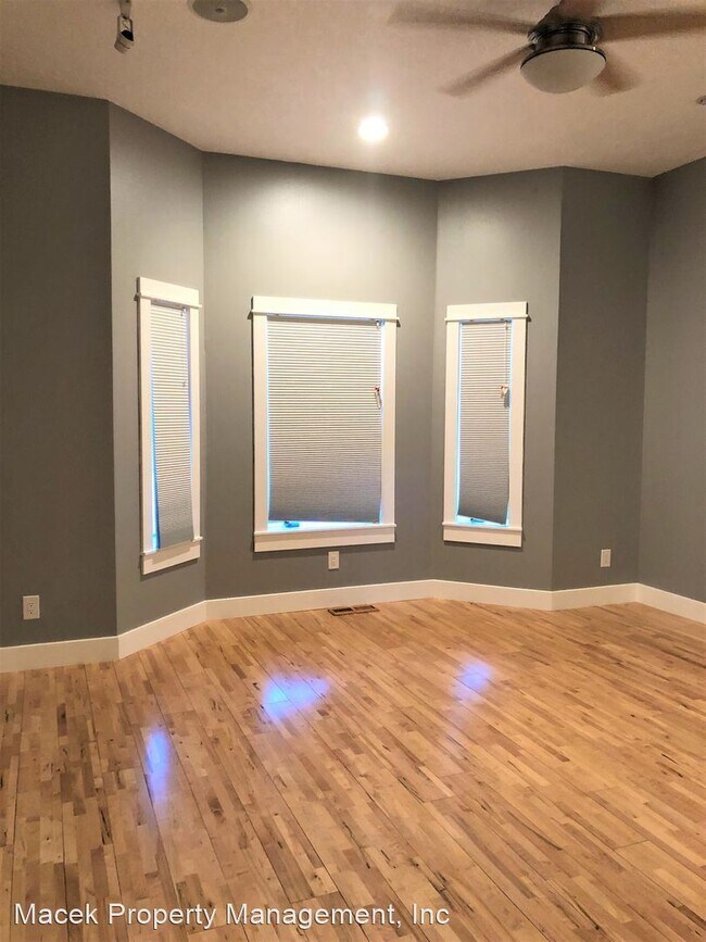 Building Photo - 4 br, 4.5 bath House - 3501 11th Street NE