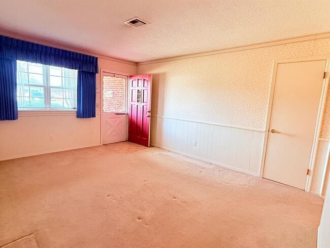 Building Photo - 7708 S Miller Blvd